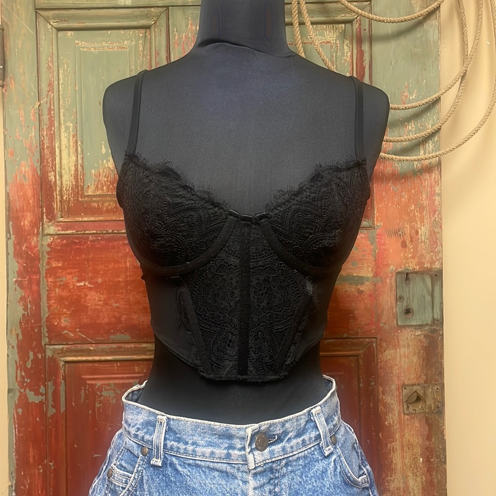 Gilly Hicks black bustier top